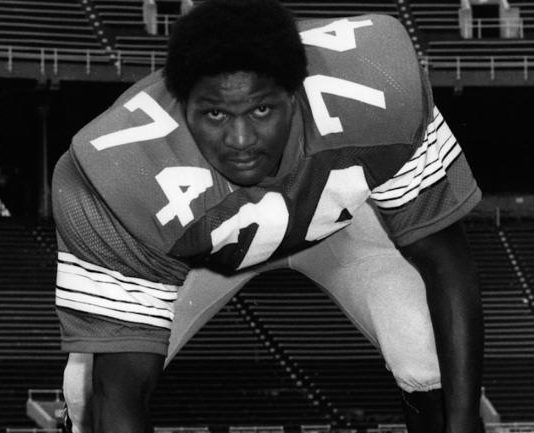 Former Ohio State star lineman John Hicks dead at 65