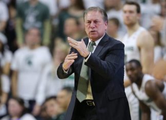 Coaches now allowed to call TO on inbound plays