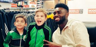 Police clear mall after crowd gathers for rapper, NBA player