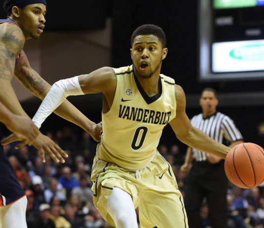 Clemson G Mitchell to miss Georgia game with knee injury