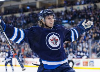 Trouba ends stalemate, agrees to 2-year deal with Jets