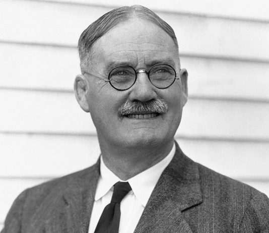 College coaches calling for consistent basketball rules