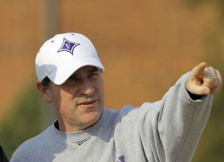 Fowler resigns as Furman football coach