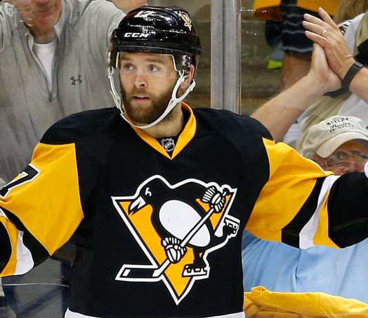 Rust hat trick leads Penguins to 8-5 win vs. Senators