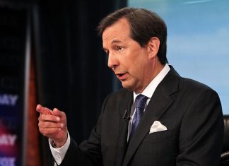 Grizzlies sign GM Chris Wallace, top executives to new deals