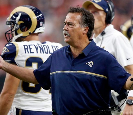 Rams give coach Jeff Fisher contract extension
