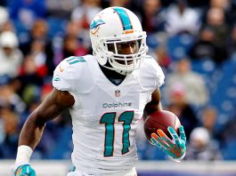 Streaking Dolphins face 1st place Ravens in AFC showdown