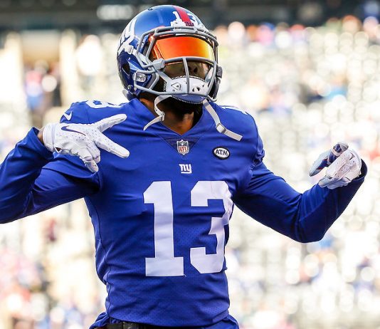 Beckham tops NFLer on Twitter, Kaepernick 49th