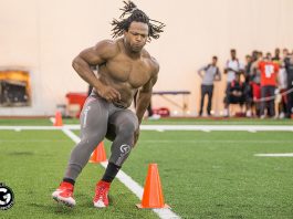 Broncos promote linebacker, place Brown on IR