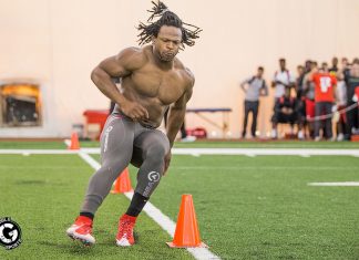 Broncos promote linebacker, place Brown on IR
