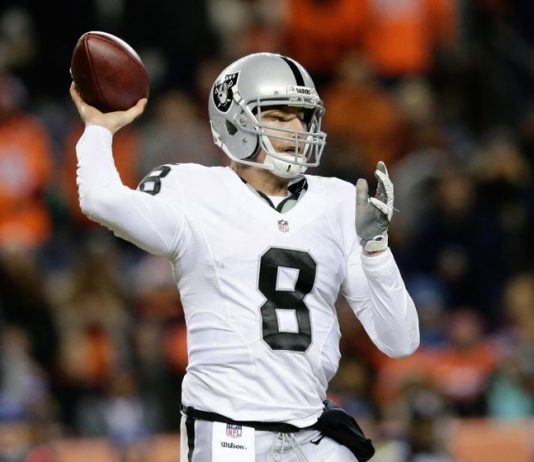 Raiders to start Connor Cook at QB against Texans