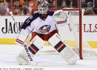 Blue Jackets waive backup goalie after poor performance