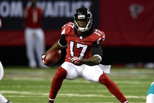 Hester jumps at chance to join playoff team in Seattle