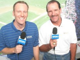 Cubs agree to 3-year extensions with TV broadcasters