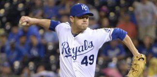 Reds sign RH reliever Louis Coleman to minor league deal