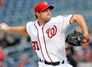 Nats say Scherzer has pitching finger injury, to miss WBC