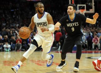 Clippers guard Chris Paul sprains left thumb against Thunder