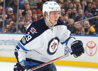 Jets rookie Patrik Laine out indefinitely with concussion