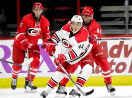 Aho scores 2, including 0T winner, as Hurricanes beat Bruins