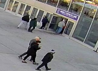Stadium manager says protesters had tickets to Vikings game