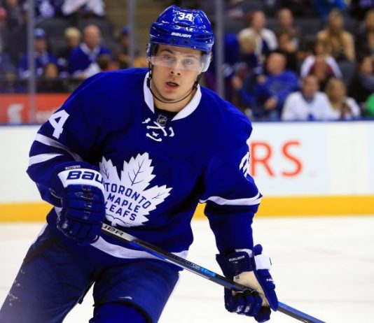 Brown, Matthews power Maple Leafs past Hurricanes 4-0