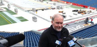 Flyers, Penguins hoping for a dash of winter at Heinz Field