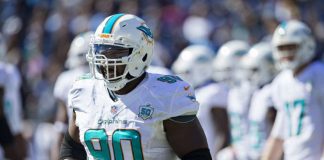 AP source: 49ers sign DT Earl Mitchell to 4-year deal