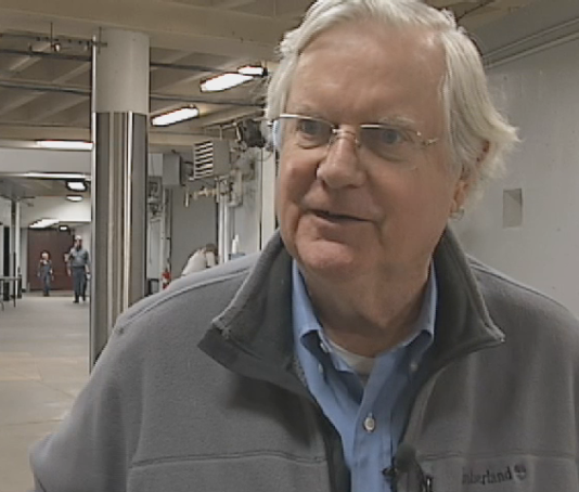 Former NFL players union director dies at age 76