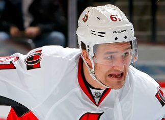 Sens rally after blowing lead, beat Leafs to gain on Habs