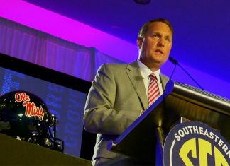 Mississippi self-imposes 1-year football postseason ban