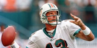 Dolphins sign Dan Marino to 1-day contract