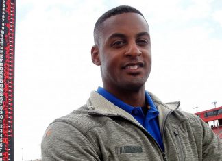 Hamilton makes NASCAR history as first black race director
