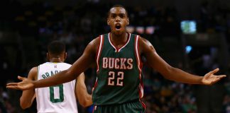 Bucks hold off Lakers 107-103 after 3 ejections for shoving