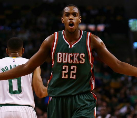 Bucks hold off Lakers 107-103 after 3 ejections for shoving