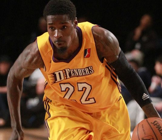 Mavs sign new pair to 10-day contracts, assign 1 to D-League