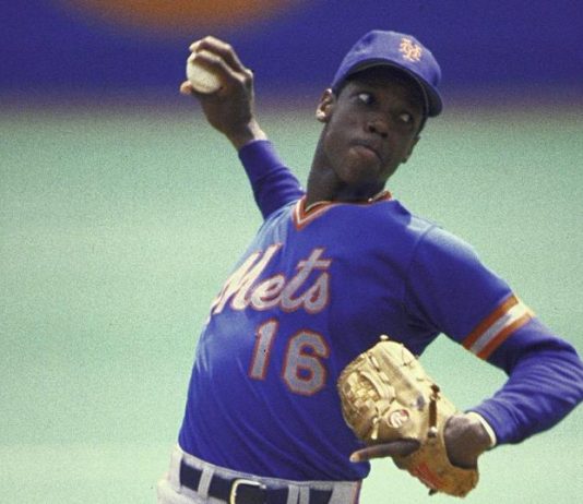 Gooden gets key to city 31 years after Mets World Series win