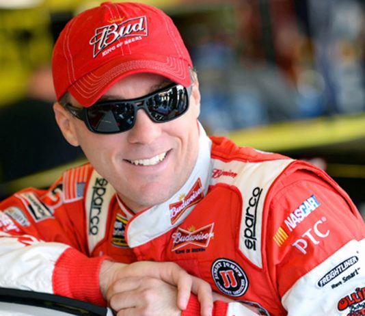 Harvick earns 1st NASCAR Cup pole on fresh Texas track