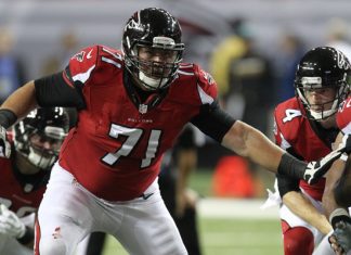 Schweitzer struggles in debut with high-scoring Falcons