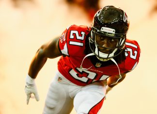 After season-ending injury, Trufant stars again for Falcons