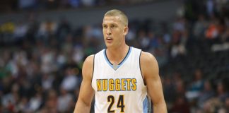 Nuggets keep Mason Plumlee on $41M deal