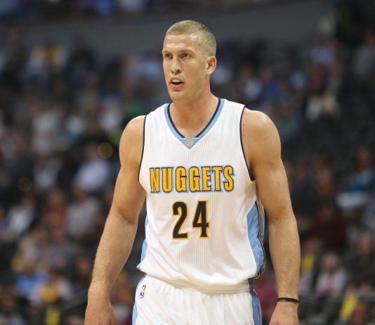 Nuggets keep Mason Plumlee on $41M deal
