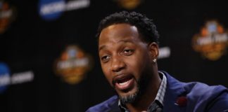McGrady takes place in Naismith HOF