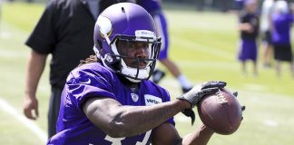 Cook upstages Peterson as Vikings turn the page at RB