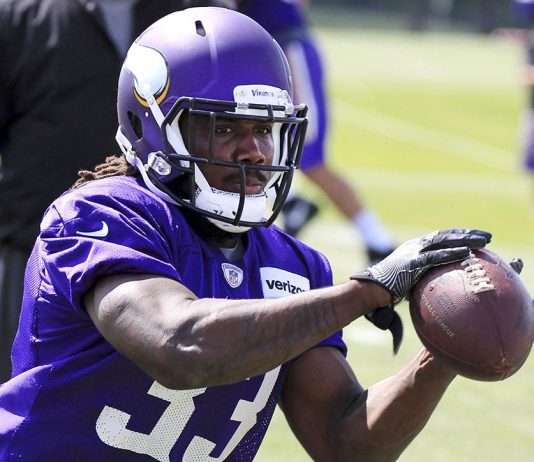 Cook upstages Peterson as Vikings turn the page at RB