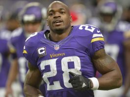 Peterson’s return marked with boos, not yards
