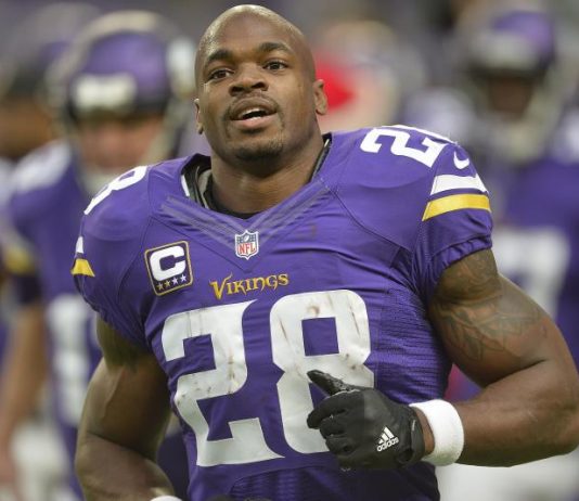 Peterson’s return marked with boos, not yards