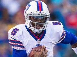 Bills’ Tyrod Taylor has concussion, uncertain for opener