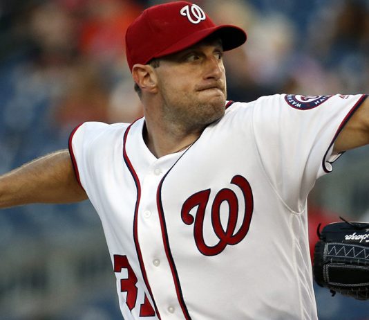 Chicago Cubs vs. Washington Nationals 10/12/2017 Divisional Playoff