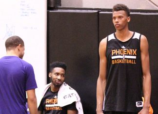Suns sign 6-10 French F Keita