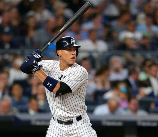 New York Yankees vs. Cleveland Indians 10/11/2017 Divisional Playoff